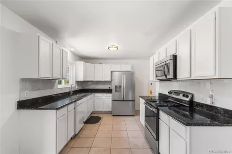 Kitchen - 12445 E 6th Pl, Aurora, CO 80011 photo 1 of 3