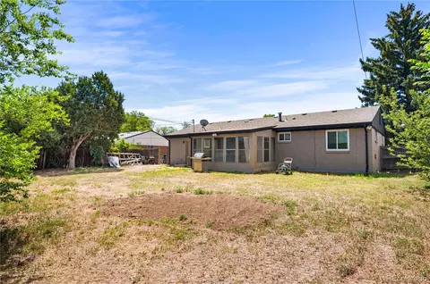 Exterior - 12445 E 6th Pl, Aurora, CO 80011 photo 2 of 4