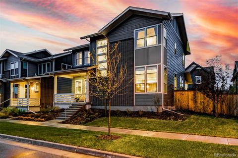 9328 E 60th Pl, Denver, CO 80238 photo 2