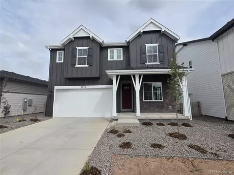 8952 Whiteclover St, Littleton, CO 80125