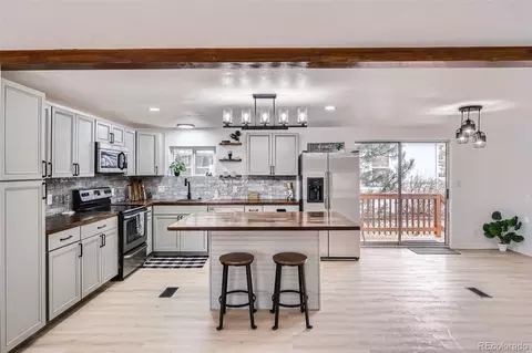 728 Flamingo Dr, Lafayette, CO 80026