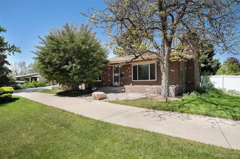 805 S Everett St, Lakewood, CO 80226