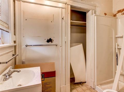 310 E Maple Ave, Denver, CO 80209 photo 13