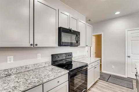 16025 E Warner Dr, Denver, CO 80239 photo 11