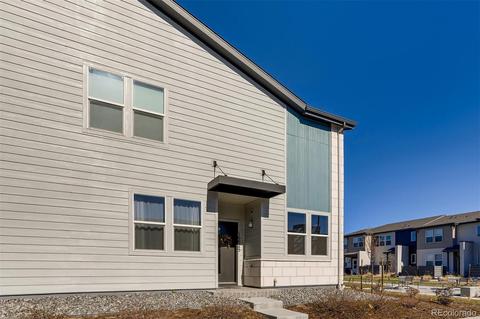 16025 E Warner Dr, Denver, CO 80239 photo 2