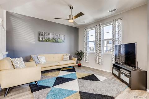 16025 E Warner Dr, Denver, CO 80239 photo 4
