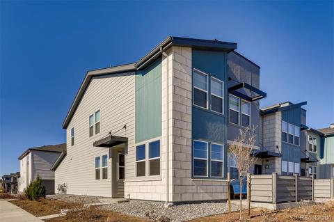 16025 E Warner Dr, Denver, CO 80239 photo 1
