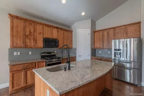 11231 Cherryvale St, Longmont, CO 80504 photo 5