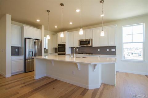 28033 E Nova Pl, Aurora, CO 80016 photo 2