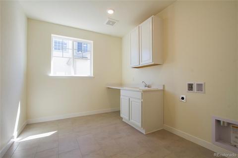 28033 E Nova Pl, Aurora, CO 80016 photo 17