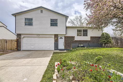 9120 W Bellwood Pl, Littleton, CO 80123