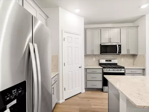 742 N Tempe St, Aurora, CO 80018 photo 11