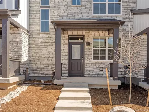 742 N Tempe St, Aurora, CO 80018 photo 4