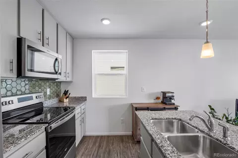 Kitchen - 18227 E 51st Ave, Denver, CO 80249 photo 4 of 5