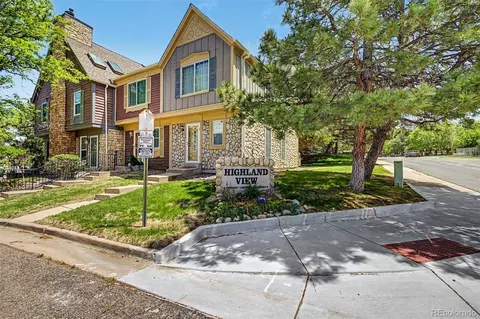 8198 S Columbine Ct, Centennial, CO 80122