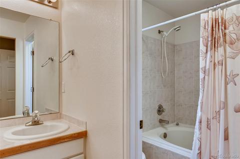 21853 E Powers Dr, Centennial, CO 80015 photo 19