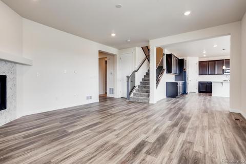 28010 E Otero Pl, Aurora, CO 80016 photo 7
