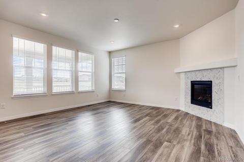 28010 E Otero Pl, Aurora, CO 80016 photo 6