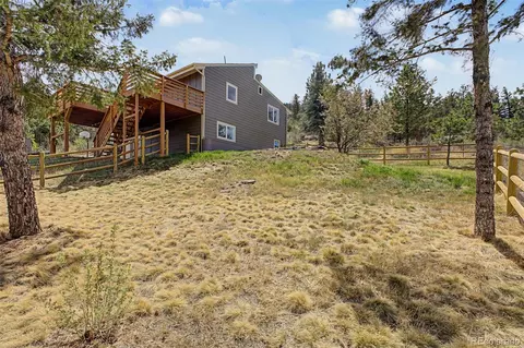 Exterior - 38 Navajo Ct, Lyons, CO 80540 photo 9 of 9