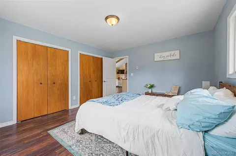 Bedroom - 38 Navajo Ct, Lyons, CO 80540 photo 2 of 6