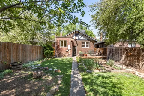 Exterior - 906 Monroe St, Denver, CO 80206 photo 8 of 11