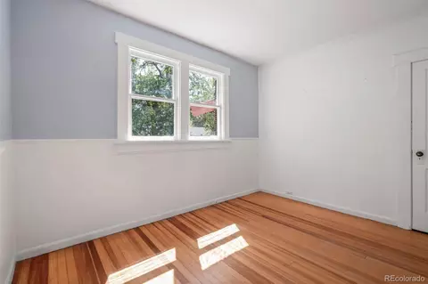 Bedroom - 906 Monroe St, Denver, CO 80206 photo 5 of 7