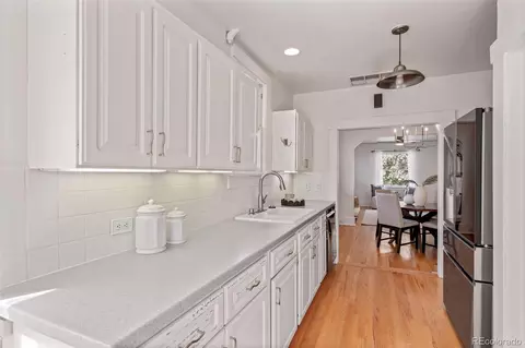 Kitchen - 906 Monroe St, Denver, CO 80206 photo 4 of 8