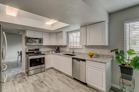 18167 E Belleview Ln, Centennial, CO 80015 photo 9