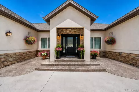 1113 Little River Ln, Poncha Springs, CO 81242