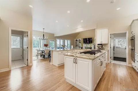15572 E Progress Cir, Centennial, CO 80015 photo 12