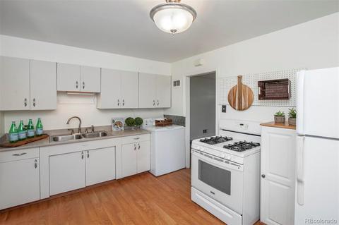 3921 N Harrison St, Denver, CO 80205 photo 20