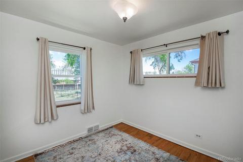 3921 N Harrison St, Denver, CO 80205 photo 4