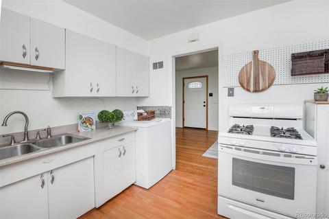 3921 N Harrison St, Denver, CO 80205 photo 22