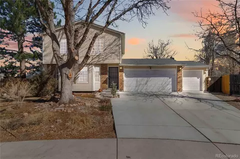 64 Macon St, Aurora, CO 80010