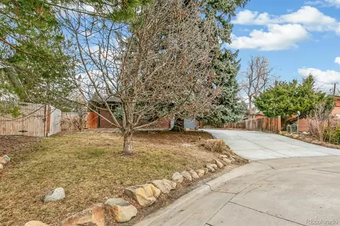 Exterior - 8185 Sunset Dr, Lakewood, CO 80214 photo 9 of 10
