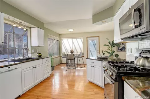 722 S Eagle St, Aurora, CO 80012 photo 5