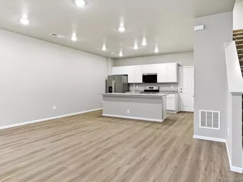 22163 E 7th Pl, Aurora, CO 80018 photo 11