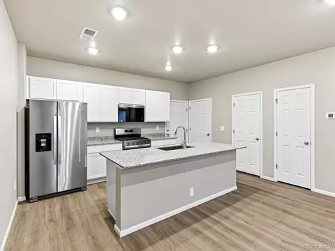 22163 E 7th Pl, Aurora, CO 80018 photo 8