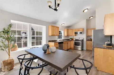 9734 W Elmhurst Pl, Littleton, CO 80128
