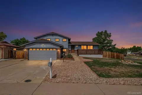 8293 Yukon Ct, Arvada, CO 80005