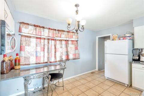 5560 Eagle St, Denver, CO 80239 photo 6