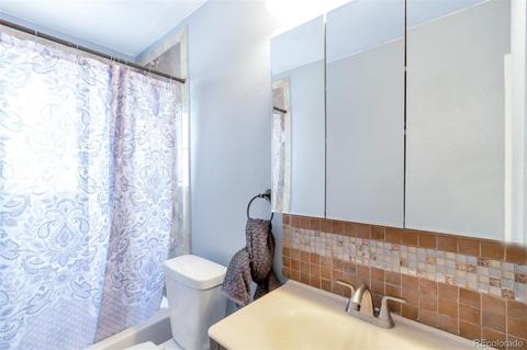 5560 Eagle St, Denver, CO 80239 photo 13