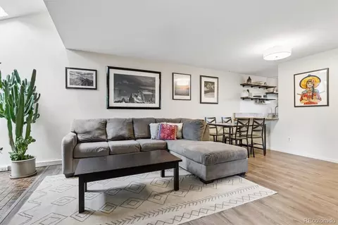 Living - 1039 E Moorhead Cir, Boulder, CO 80305 photo 2 of 3