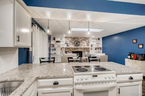 2568 S Eagle Cir, Aurora, CO 80014 photo 10
