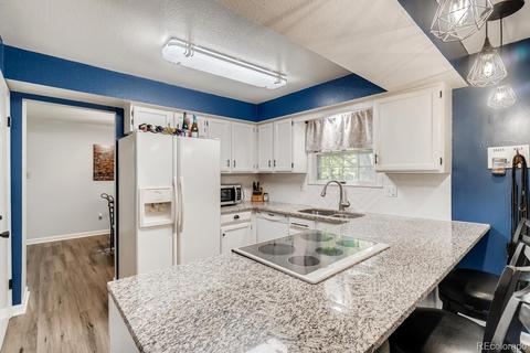 2568 S Eagle Cir, Aurora, CO 80014 photo 7