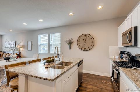 15635 E 47th Dr, Denver, CO 80239 photo 10