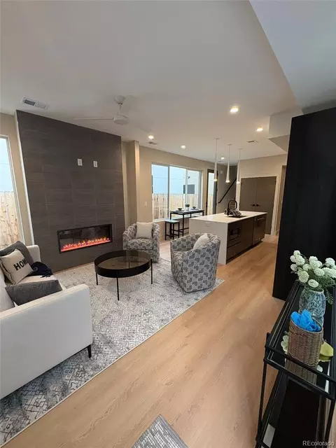 2323 S High St, Denver, CO 80210