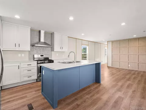 420 E 57th St, Loveland, CO 80538
