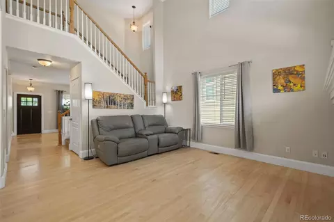 Living - 5009 Mt Osage St, Longmont, CO 80504 photo 2 of 4