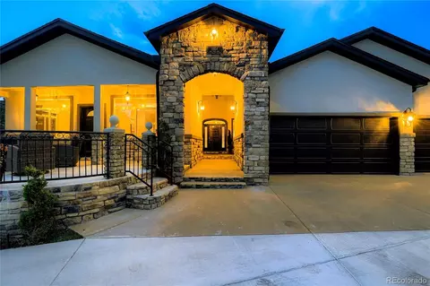 11854 W 76th Ln, Arvada, CO 80005
